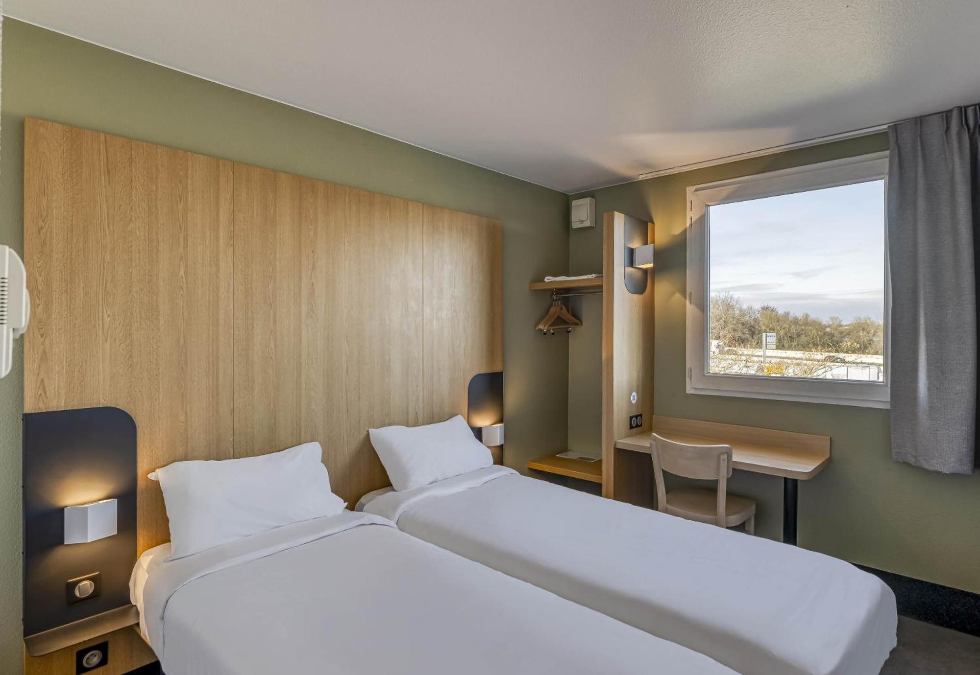 B&B Hotel Bordeaux Lac Sur Брюж Екстер'єр фото