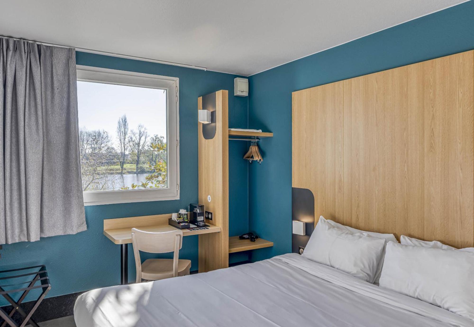 B&B Hotel Bordeaux Lac Sur Брюж Екстер'єр фото