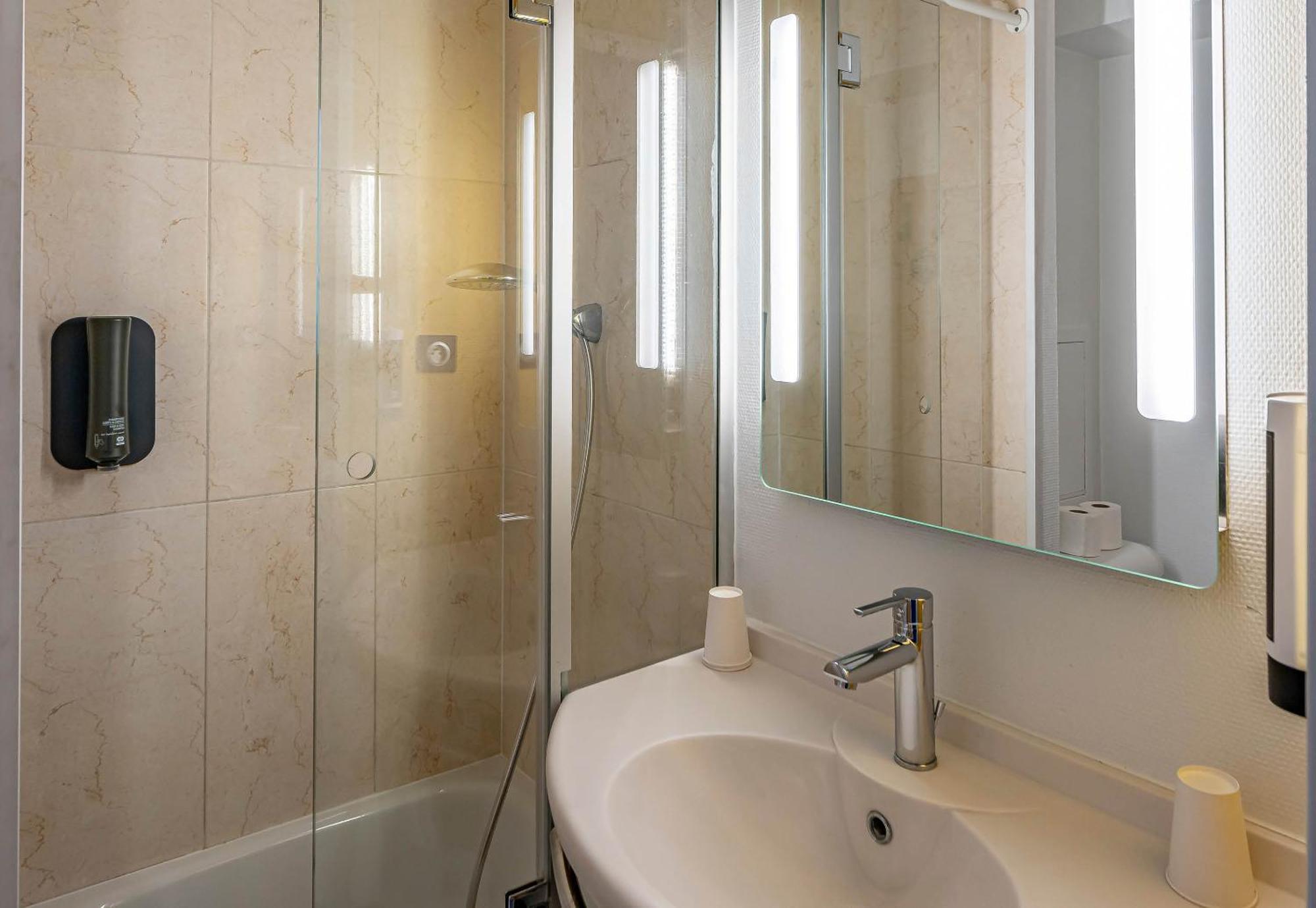 B&B Hotel Bordeaux Lac Sur Брюж Екстер'єр фото