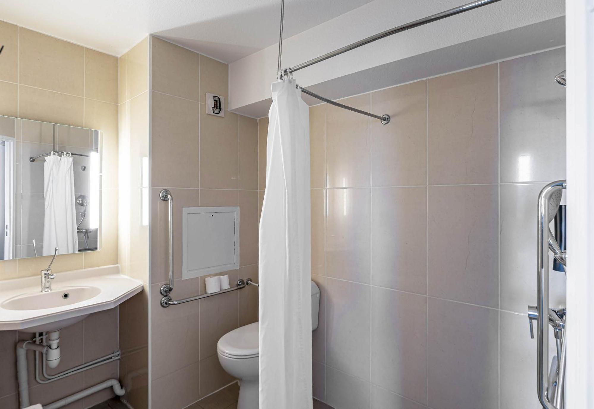 B&B Hotel Bordeaux Lac Sur Брюж Екстер'єр фото